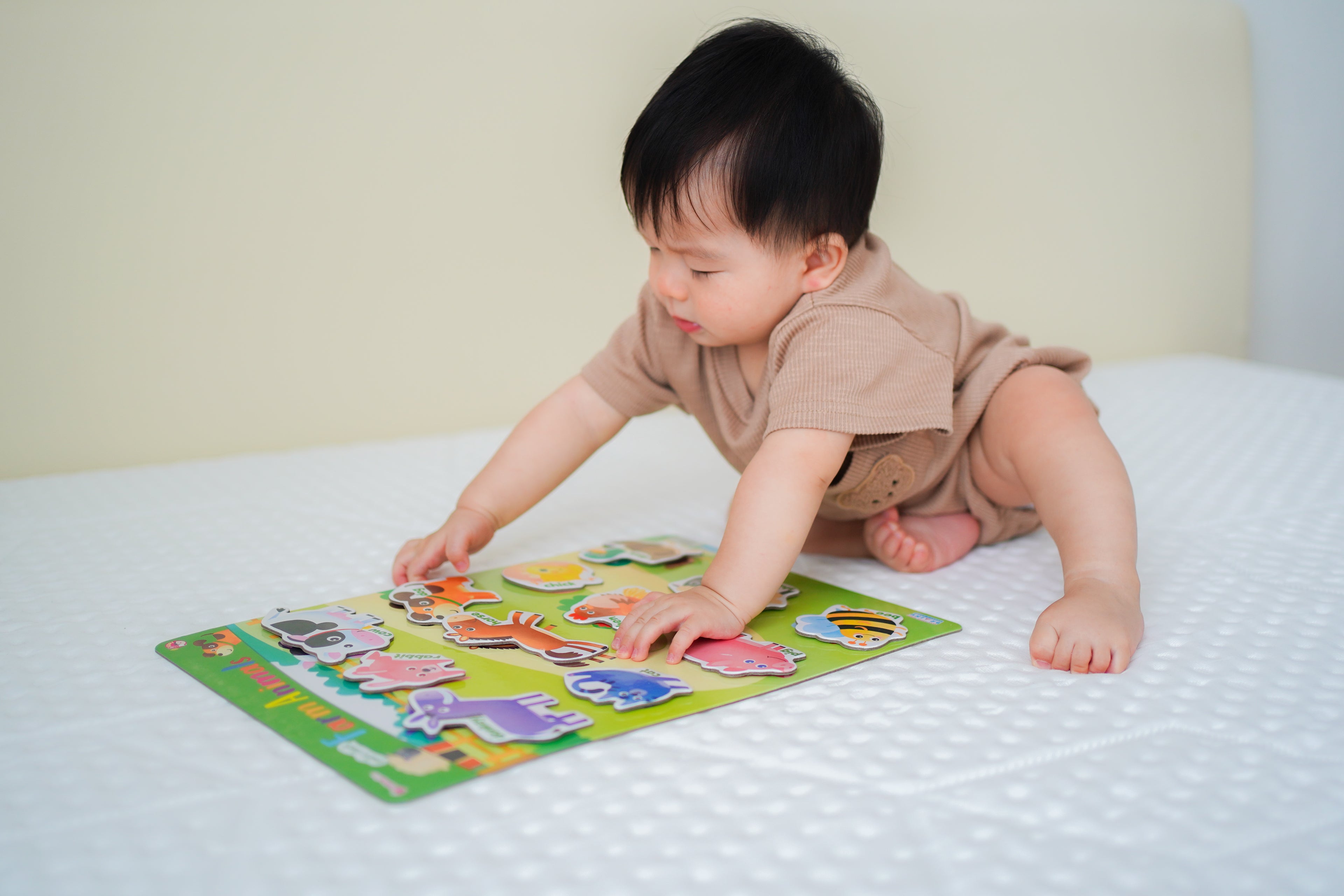 Play Set #5: 9 - 10 months