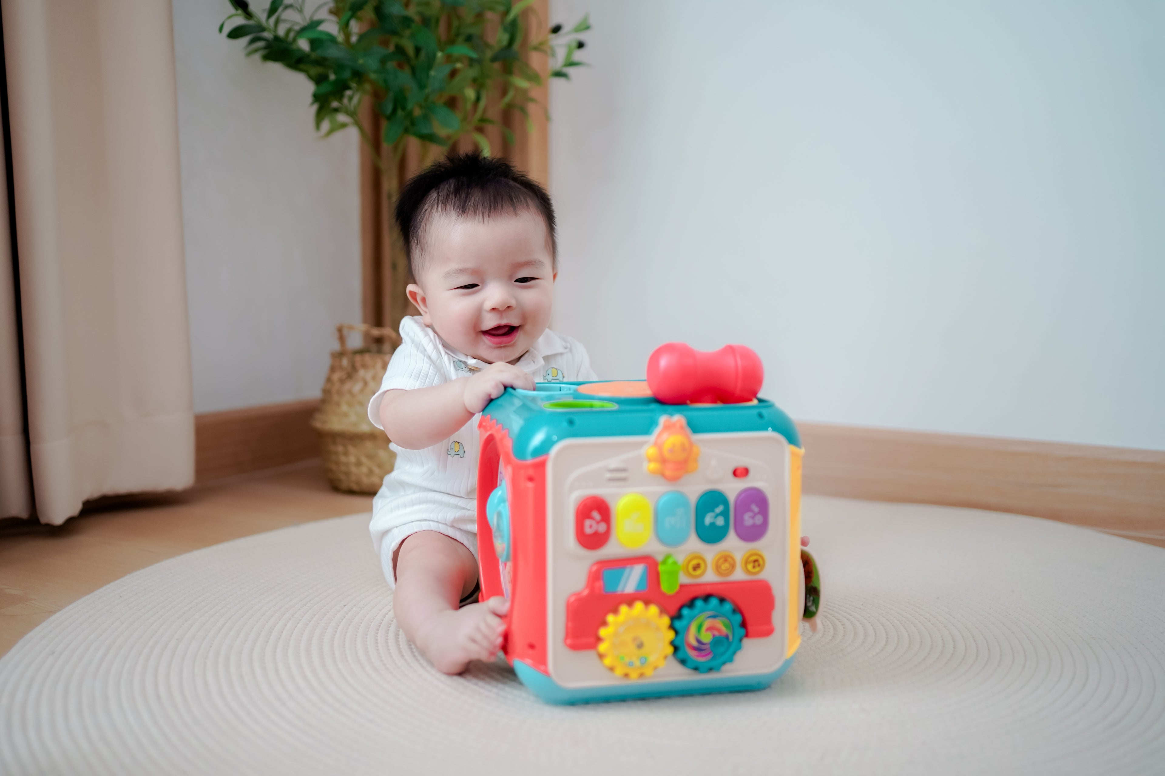 Play Set #3: 5 - 6 months